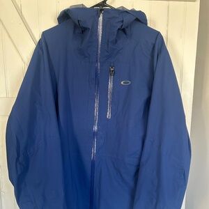 Oakley men’s size medium ski/snow shell jacket